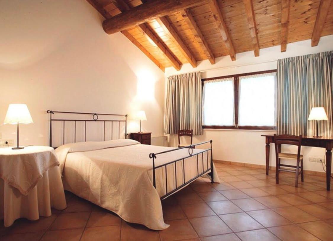 Agriturismo Bitturelli Ponti sul Mincio Luaran gambar
